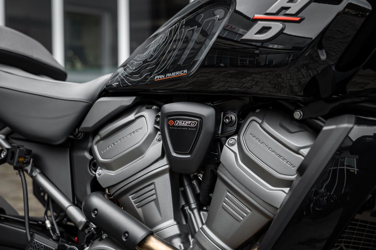 Fahrzeugabbildung Harley-Davidson PAN AMERICA RA1250 - TOURING AUSSTATTUNG