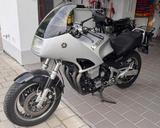 Yamaha FJ 1100 - YAMAHA FJ 1100