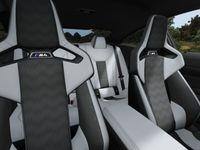 BMW M4 - Vorschau Bild 6