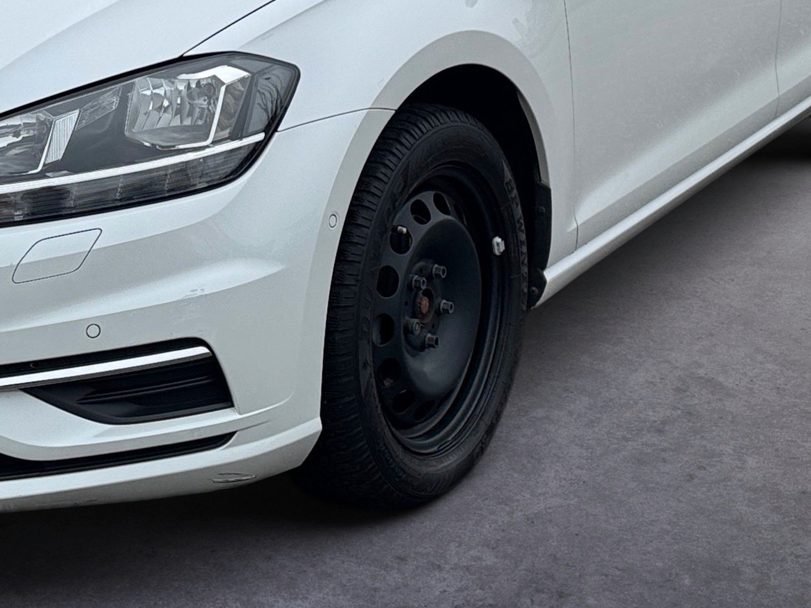 Fahrzeugabbildung Volkswagen Golf VII Lim. IQ.DRIVE