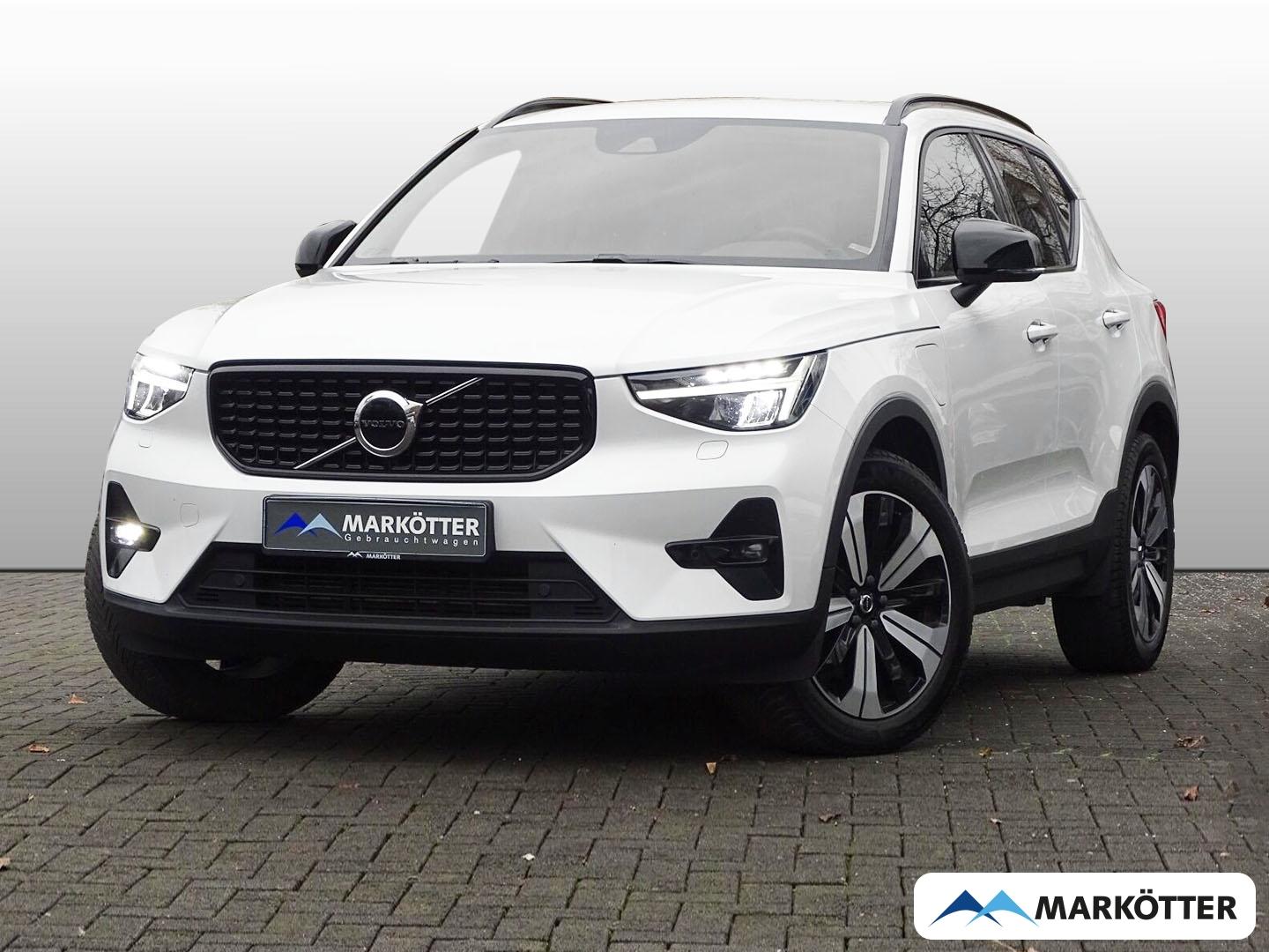 Volvo XC40 Plus Dark Recharge Plug-In Hybrid 2WD/LED/S