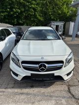 Mercedes-Benz GLA 45 AMG 4Matic Finanzierung nur 4,89% - Mercedes-Benz: F