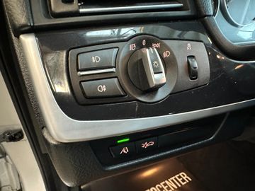 BMW 535 i Limousine *2. Hand*Klima*SHZ*Kamera*Navi*