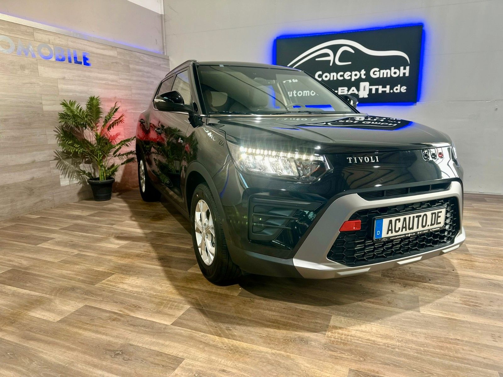 Fahrzeugabbildung Ssangyong KGM Tivoli Bliss *NAVI*LED*Klima*