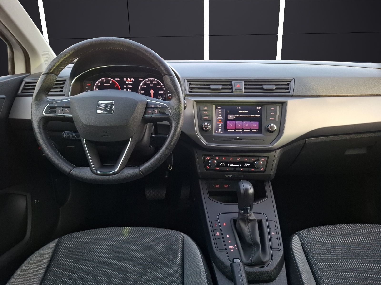 Fahrzeugabbildung SEAT Ibiza TSI Style Beats DSG LED AID ACC RFK SH APP