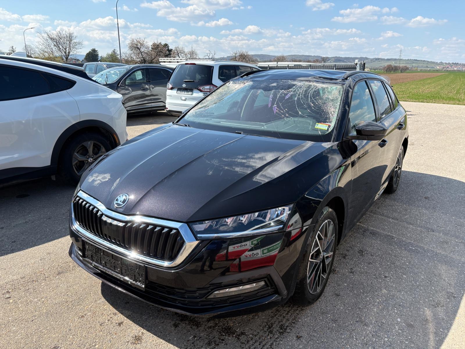 Skoda Octavia 1.0 TSI AMBITION COMBI