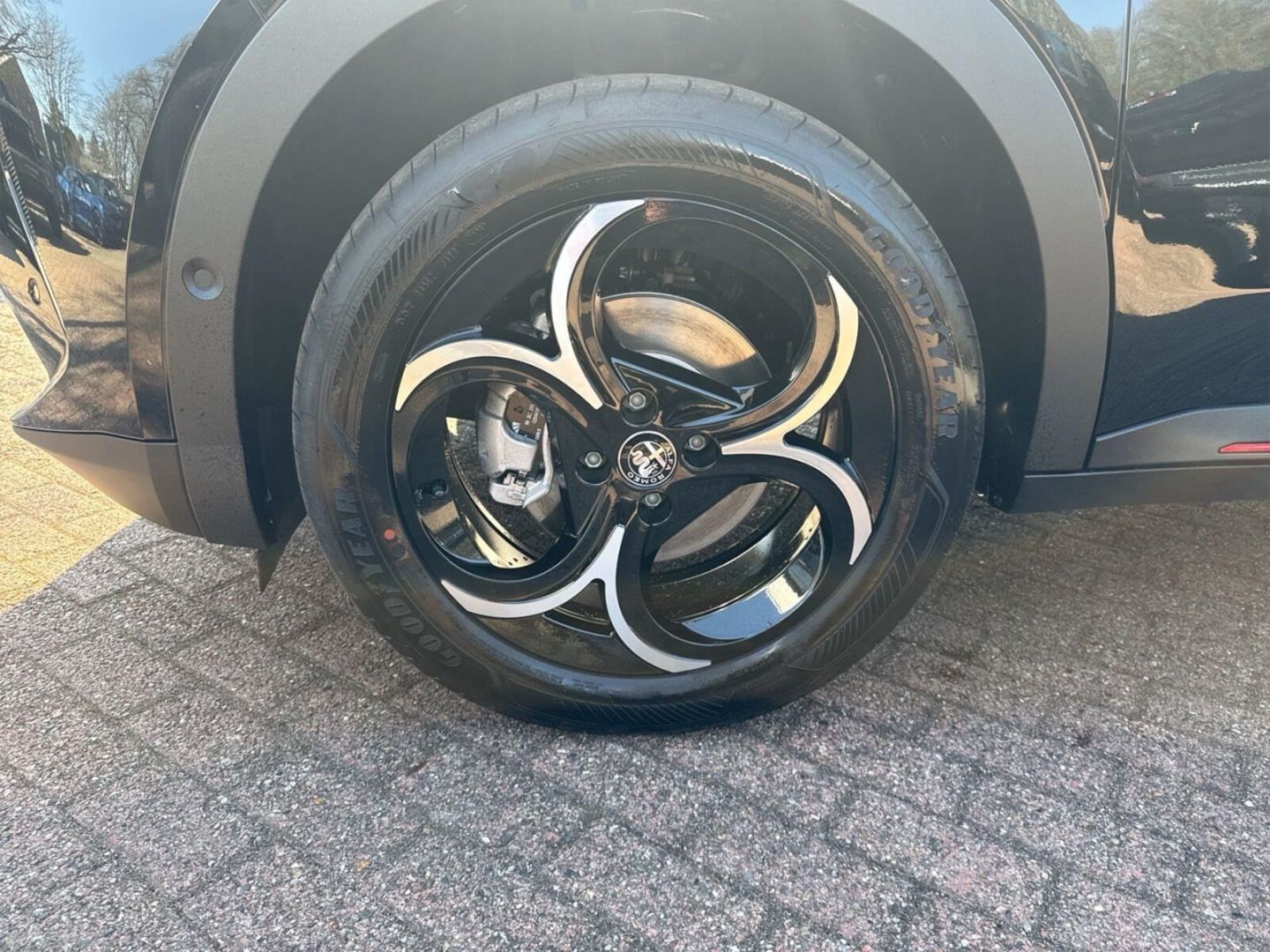 Fahrzeugabbildung Alfa Romeo Junior Ibrida SPECIALE -Frühjahrs-Sale- Technolo