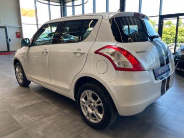 Suzuki Swift Club 4x4-ALLRAD *1.Hand*Top Zustand*SHZ*