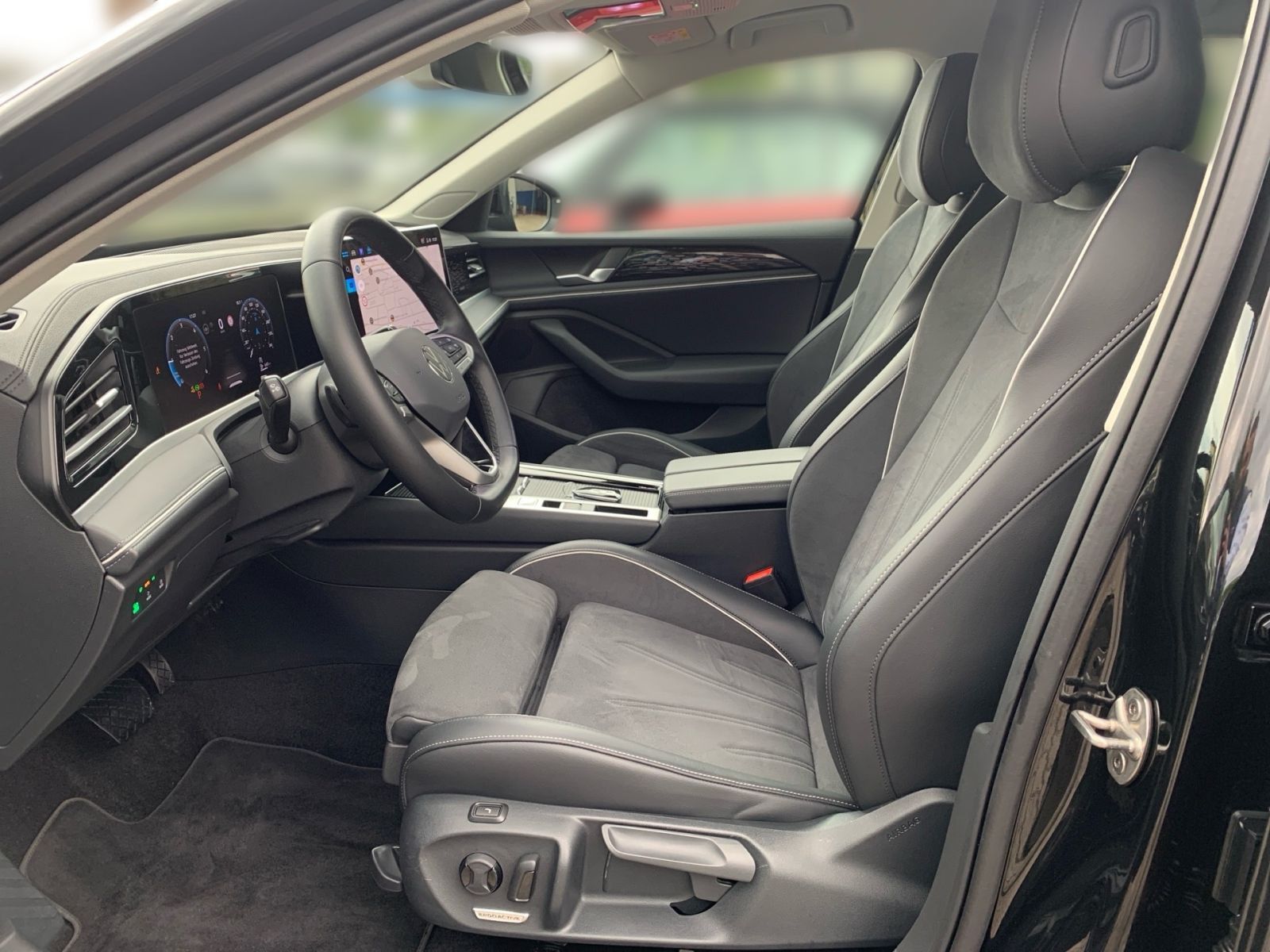 Fahrzeugabbildung Volkswagen Passat 2.0 TDI DSG Elegance Navi LED