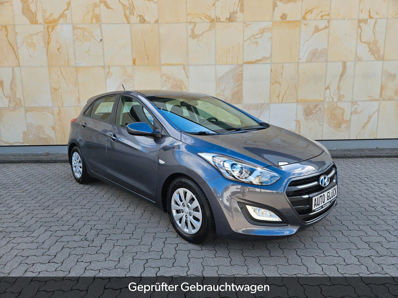 Hyundai i30 1.4 Classic *PDC*SHZ*KLIMA*8-FACH*1.HAND*