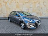 Hyundai i30 1.4 Classic *PDC*SHZ*KLIMA*8-FACH*1.HAND* - Hyundai i30 Classic mit Benzin-Antrieb