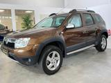 Dacia Duster I Laureate 4x2 *BENZIN/LPG GAS*KLIMA* - Dacia Duster mit LPG-Antrieb: Geländewagen