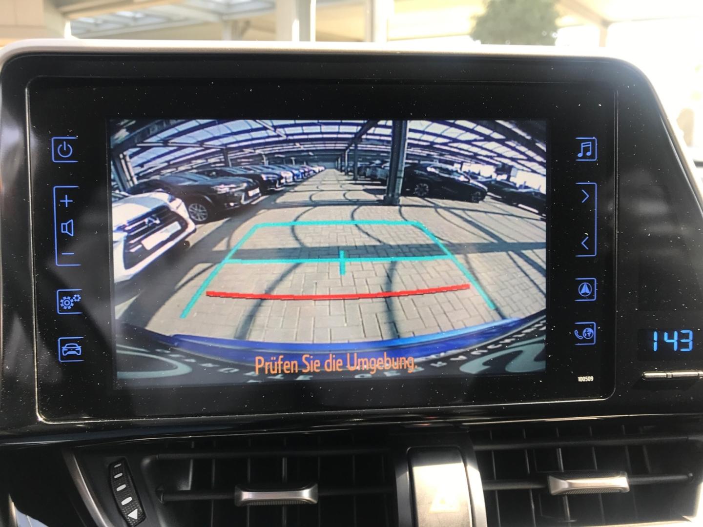 Toyota C-HR 1.8 Hybrid Team D *LED*ACC*CAM*SHZ*SmartKey