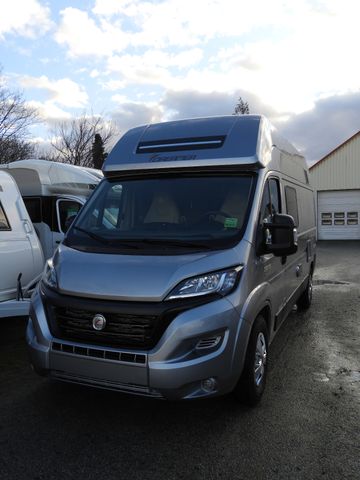 Dreamer Family Van Select