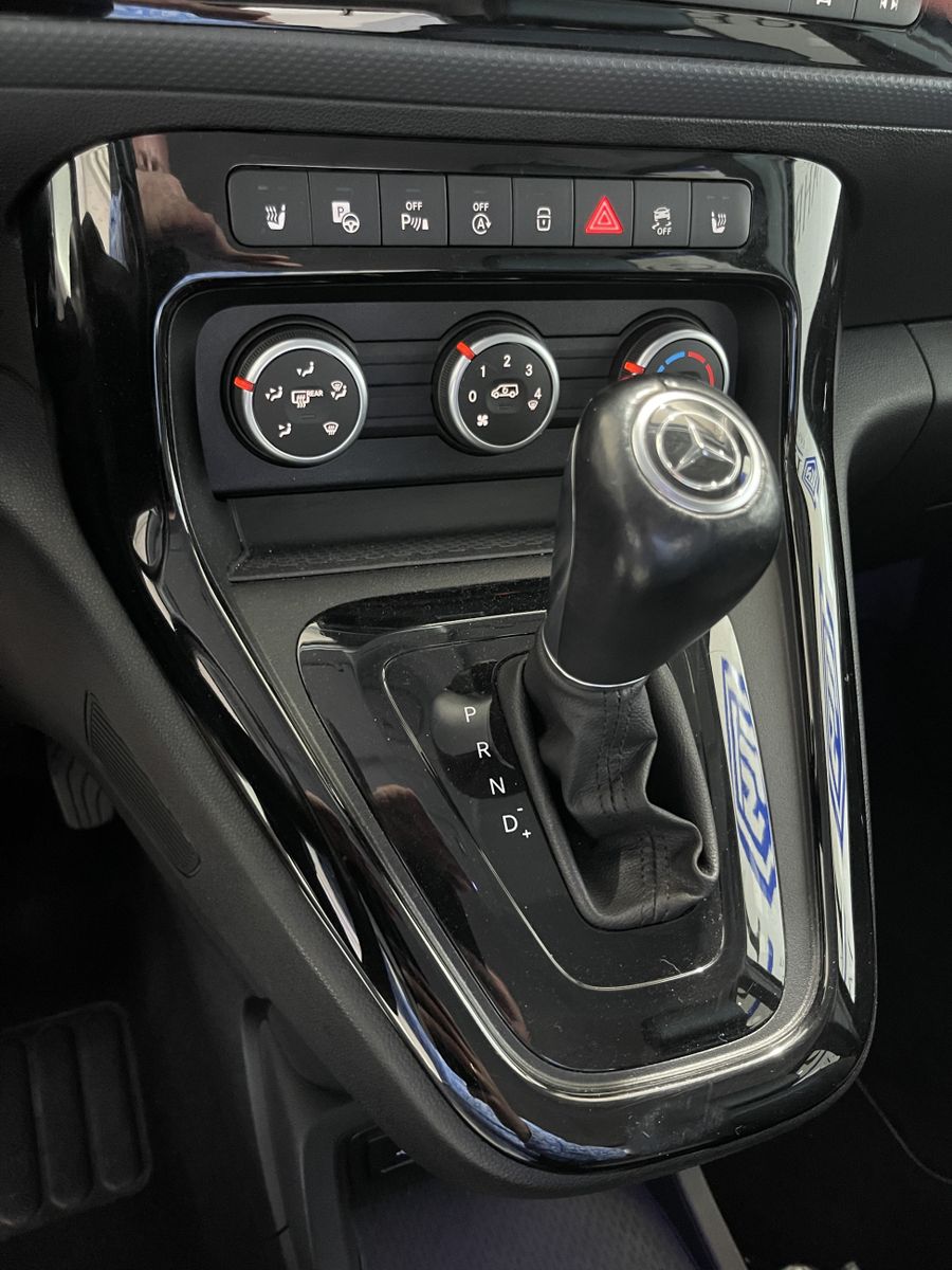 Fahrzeugabbildung Mercedes-Benz T 180 d*Leder*Cam*SHZ*Klima*