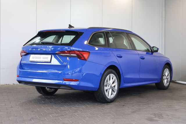 Skoda Octavia Ambition 1.4 TSI iV AID+KEY+LED+CARPLAY