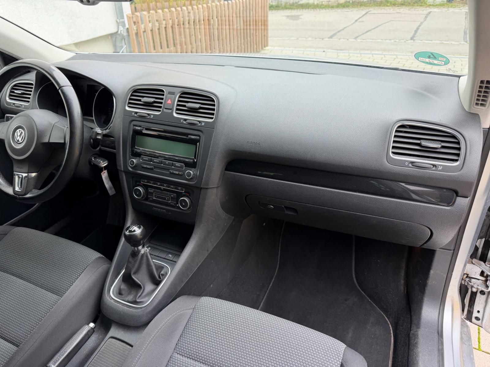 Volkswagen Golf 2012 — photo 14