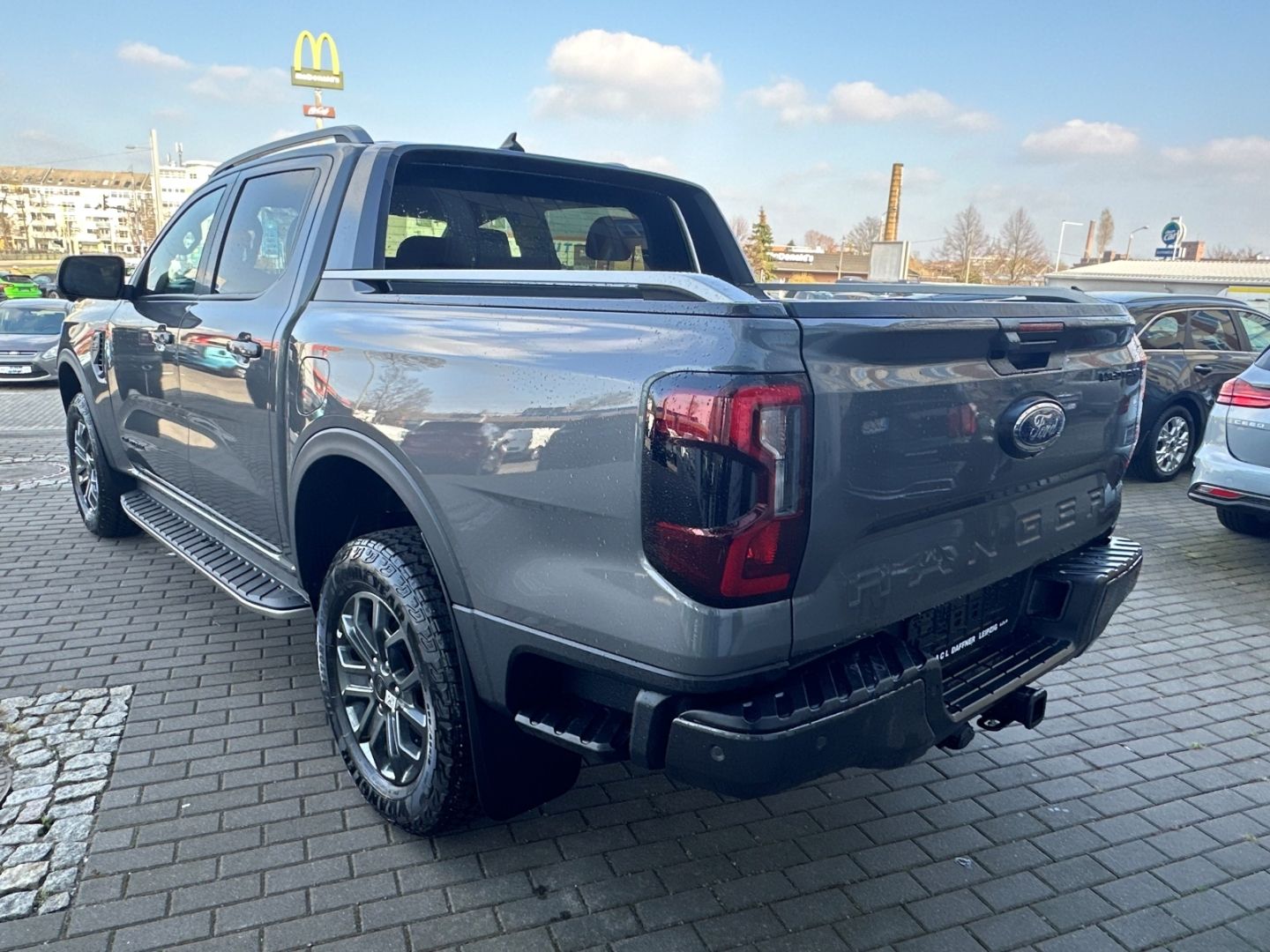 Fahrzeugabbildung Ford Ranger Wildtrak e-4WD Doppelkabine 2.0 Ecoblue E