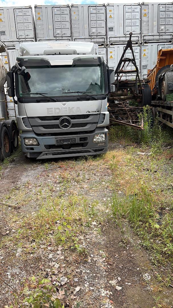 Mercedes-Benz 2536