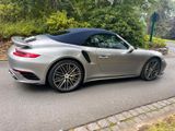 Porsche 911 Turbo Cabrio Lift Ceramic Approved GT-Silber - Porsche 911 Urmodell aus 2017