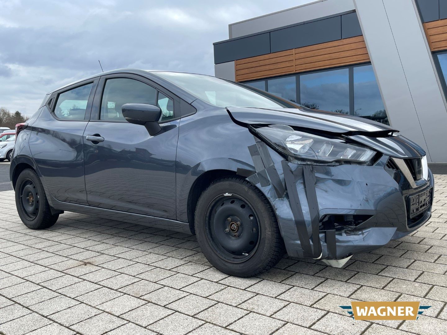 Fahrzeugabbildung Nissan Micra N-WAY Klimaautomatik Frontschaden