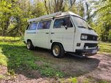 Volkswagen T3 andere - weiße Volkswagen T3 andere