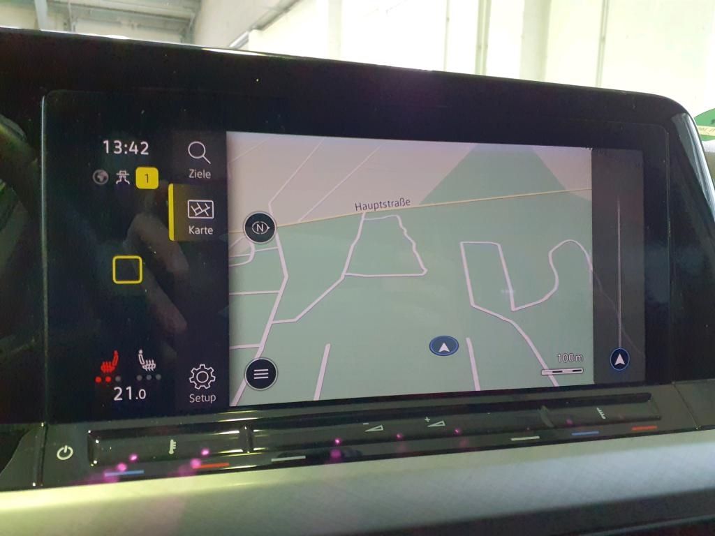 Golf Variant VIII 1.5 eTSI DSG Life AHK/LED Plus