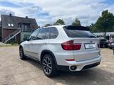 BMW X5 xDrive 3.0 Automatik,Panorama,Xenon,AHK - BMW X5: Geländewagen, Auto