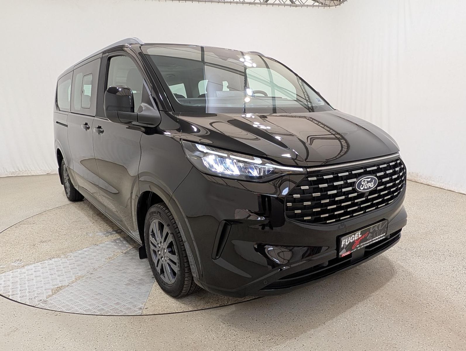 Ford Tourneo Custom 2.0 AT AWD Titanium L2 ACC|Navi|R foto 6