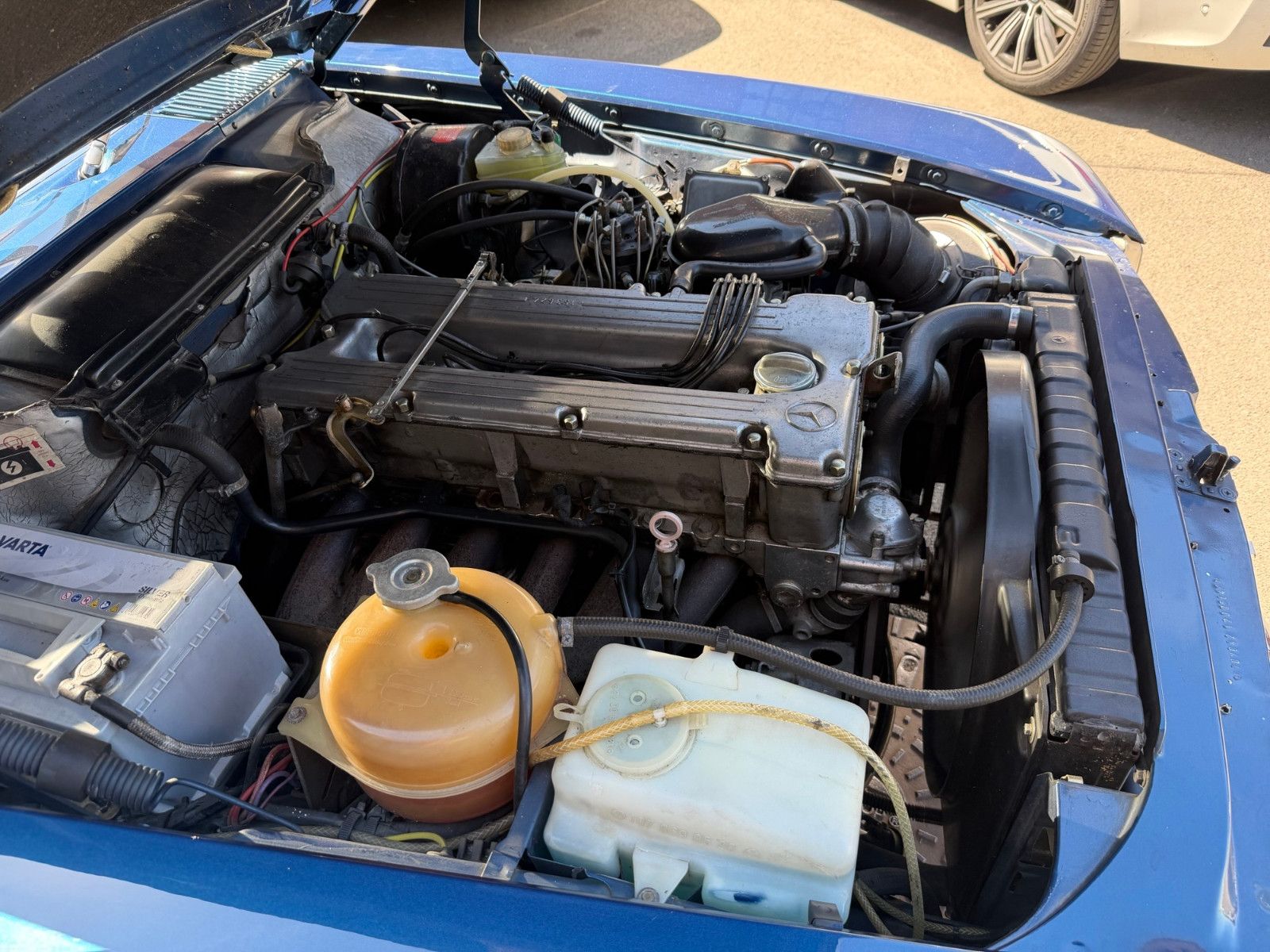 Fahrzeugabbildung Mercedes-Benz SL 280, Deutsches Fahrzeug, kompl. überarbeitet