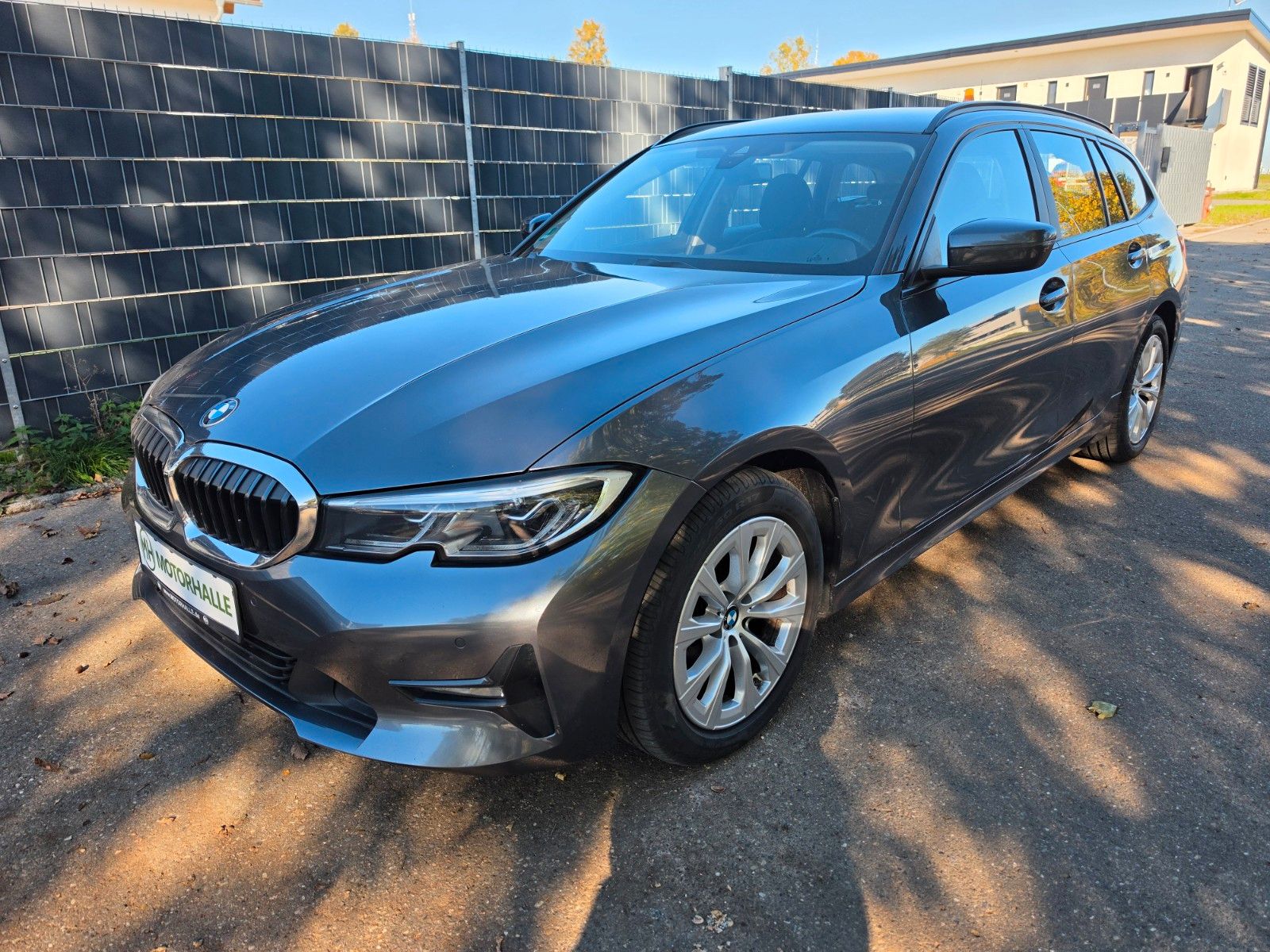 BMW 320d xDrive 1-Hand/AHK/Laser/HEAD-UP imagem 2
