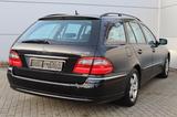 Mercedes-Benz E 200T Kompressor Aut. Avantgarde *Xenon*AHK*GSD - Mercedes-Benz E 200 in Halle