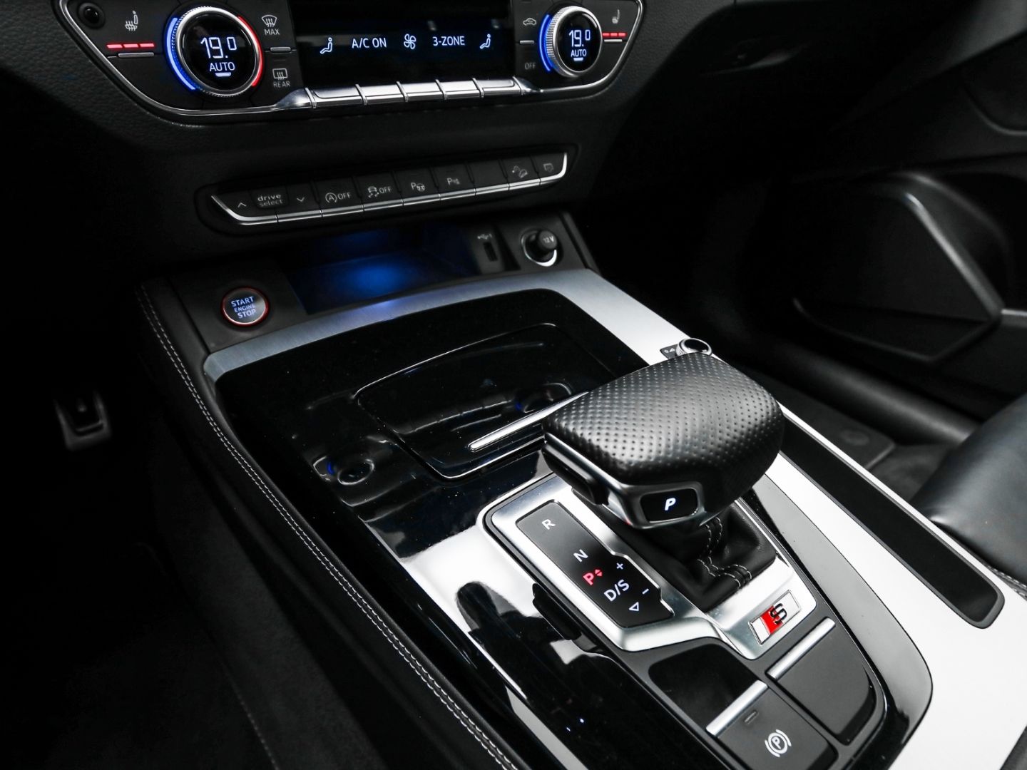 Audi SQ5 Sportback 3.0 TDI quattro Pano AHK HuD foto 16