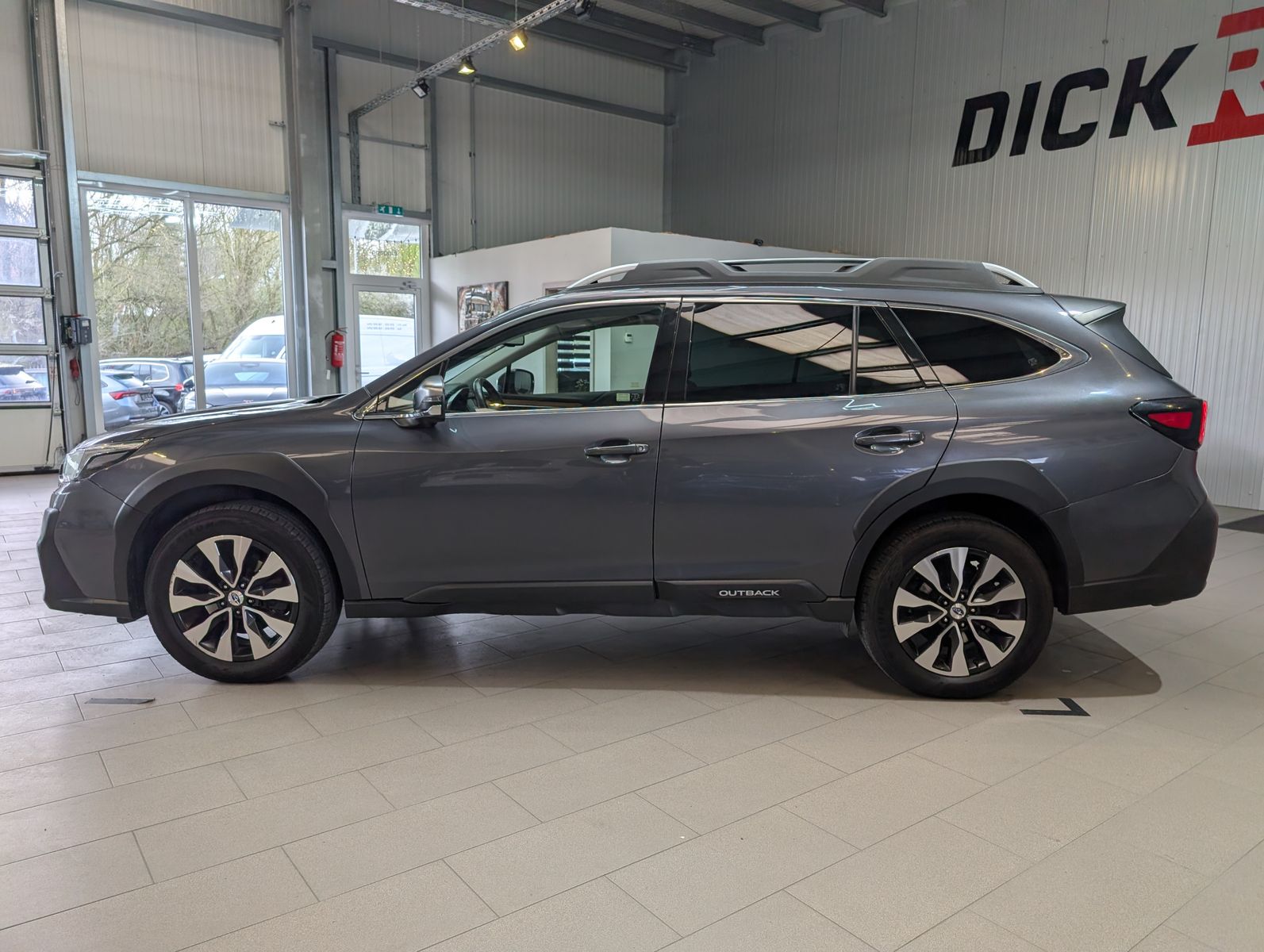 Fahrzeugabbildung Subaru Outback 2.5i Platinum EyeSight AWD LED CAM LEDER