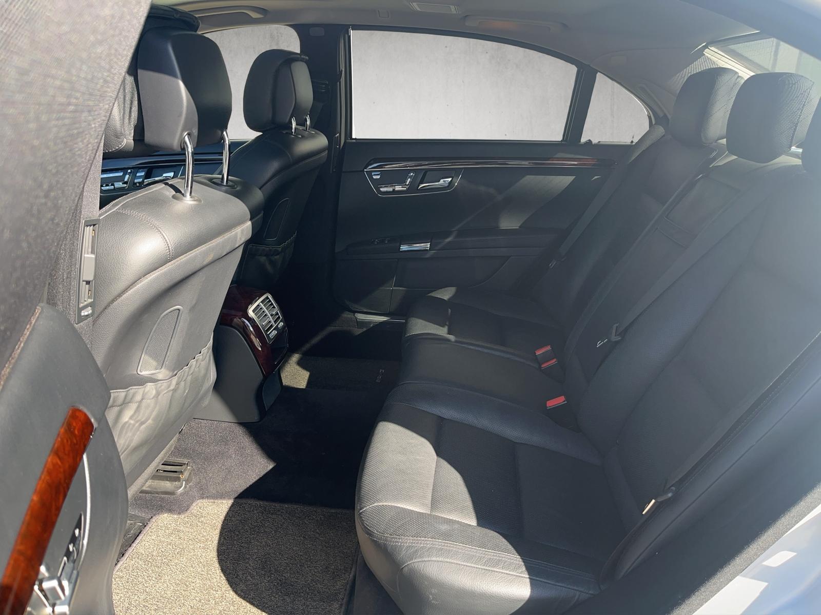 MERCEDES-BENZ S 500 L 4MATIC V8 4.7 435ch - CUIR - DISTRONIC PLUS - CAMÉRA DE RECUL - SIÈGES VENTILÉS - TOIT OUVRANT