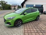 Ford Fiesta ST Performance in Mean Green - Ford Fiesta: Grün