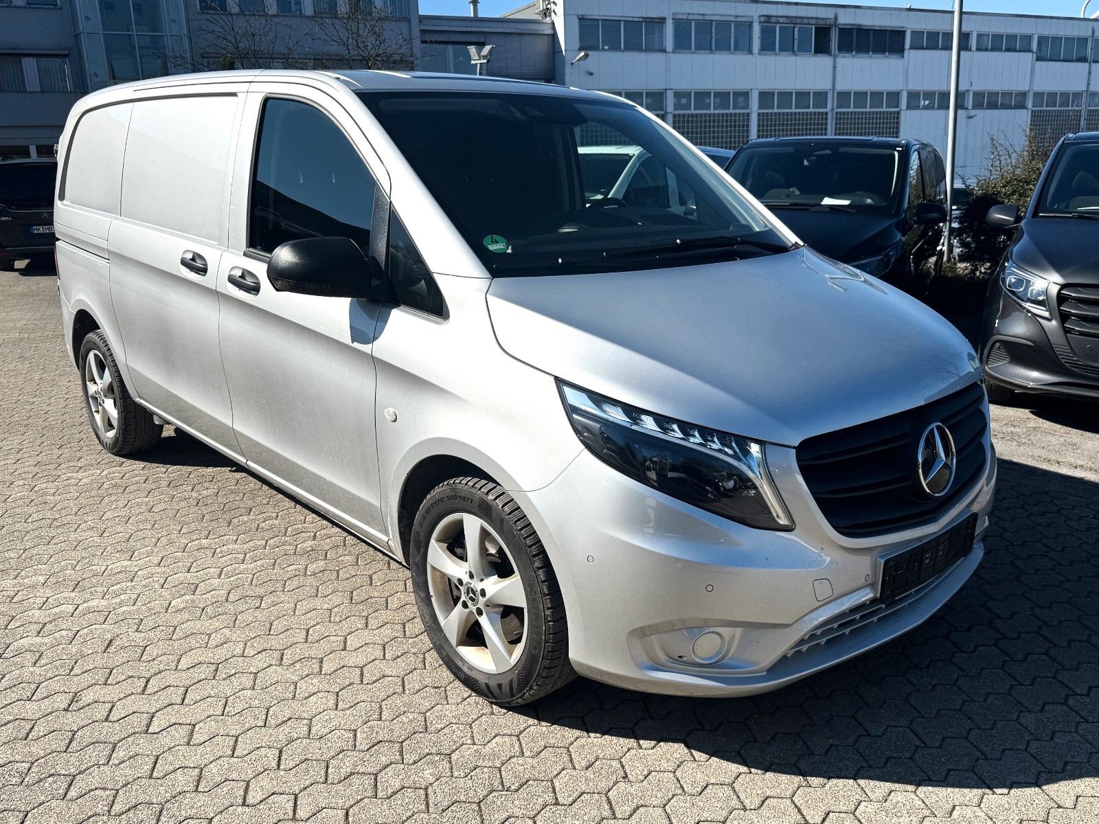 MERCEDES-BENZ Vito Kasten 119 CDI SELECT Kompakt 9G-Tronic|LED