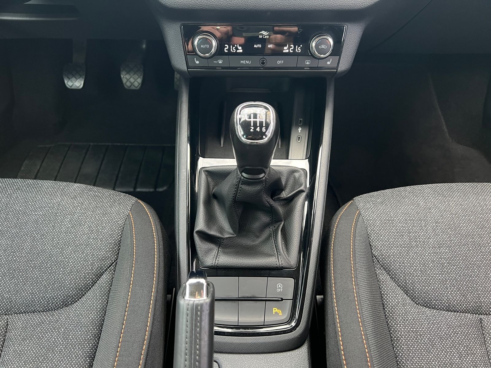 Fahrzeugabbildung SKODA Scala Ambition Clever 1.0 TSI *AHK, LED, Smart L