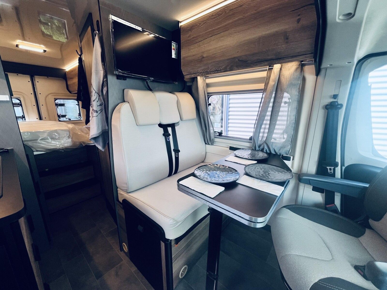 Fahrzeugabbildung XGO X-VAN 4 AUTOMATIK