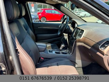 Jeep Grand Cherokee - 6