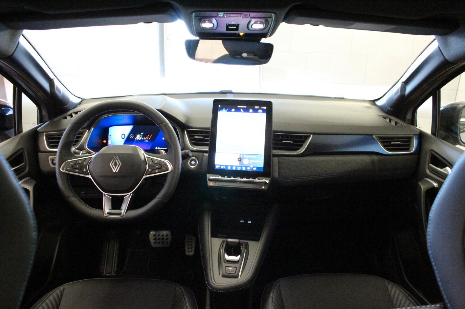 Fahrzeugabbildung Renault Symbioz Mild Hybrid 140 EDC Esprit Alpine