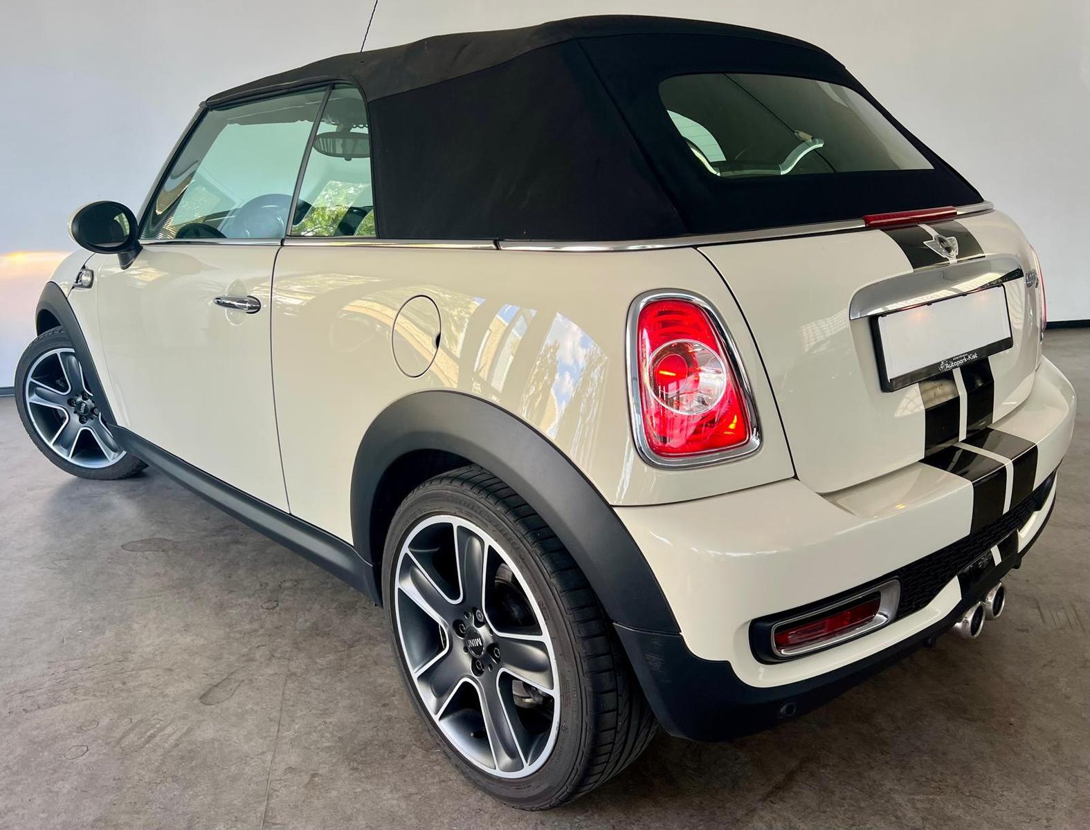 MINI Cooper S Cabrio Chilli Temp Leder Shz PDC