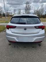 Opel Astra 1.6 Diesel Innovation 81kW Innovation - Opel Astra mit Diesel-Antrieb: Limousine, 1.6