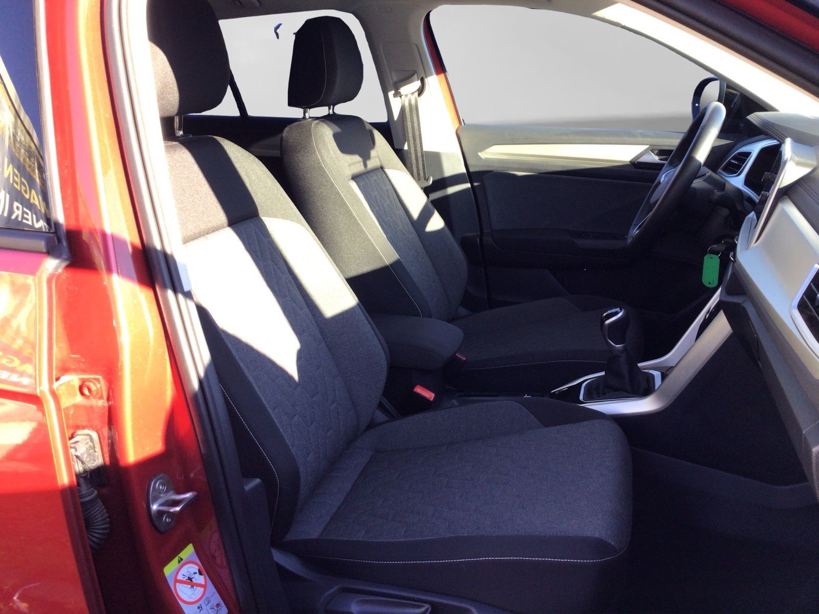 Volkswagen T-Roc - Bild 4