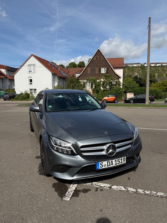 Image of Mercedes-Benz C 200