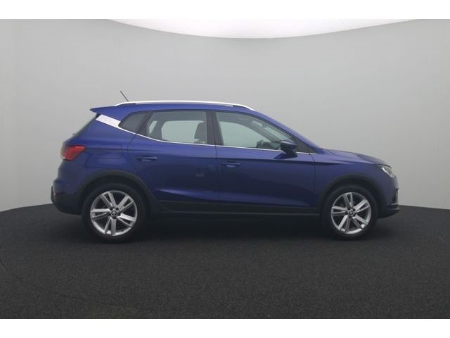 Fahrzeugabbildung SEAT Arona 1.5 FR-Design NAVI AHK KAMERA