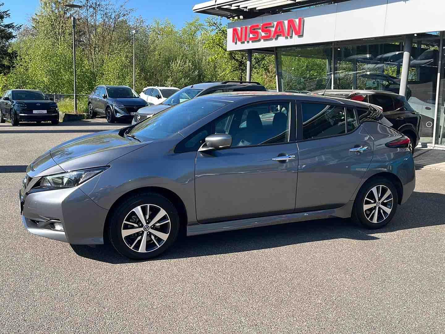 Nissan Leaf 40kwh Acenta