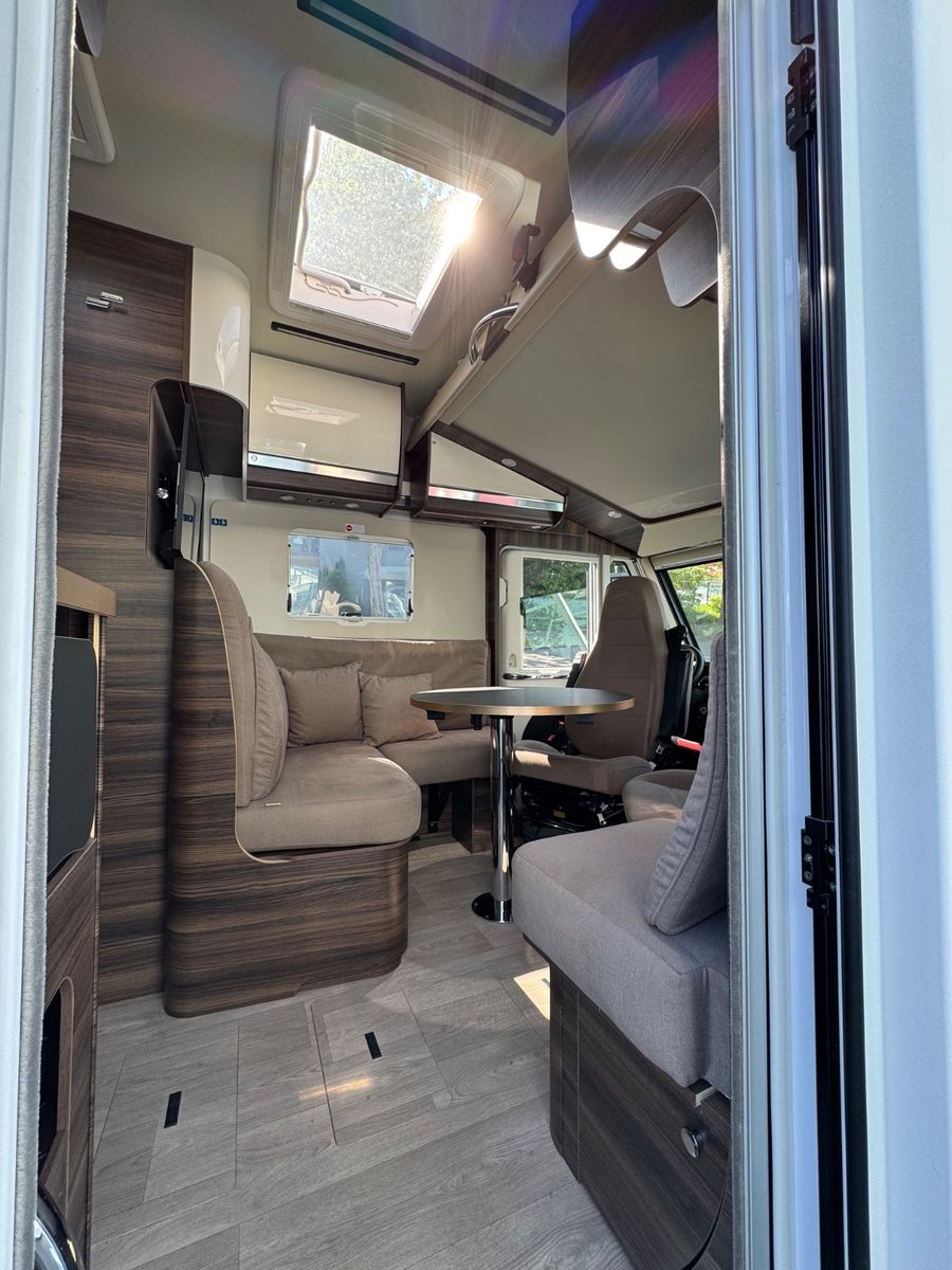 Fahrzeugabbildung Laika Ecovip H 2109 **1.Hd.-kein Mietwagen**
