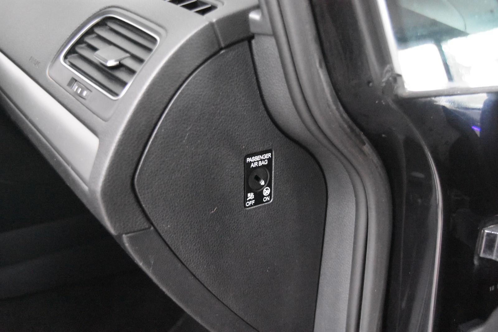 Volkswagen Golf 2014 — photo 14