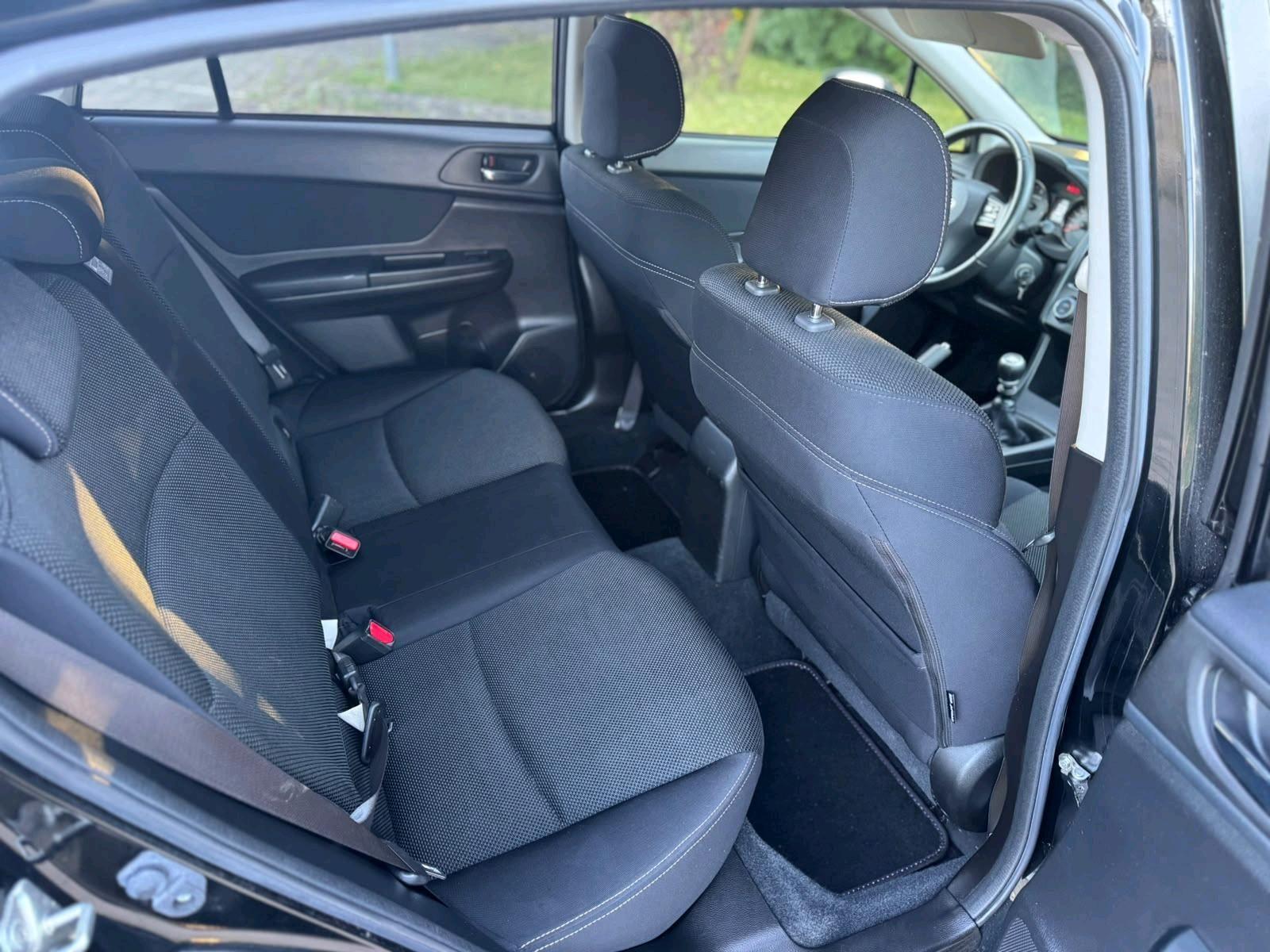 Subaru XV 2012 — photo 7